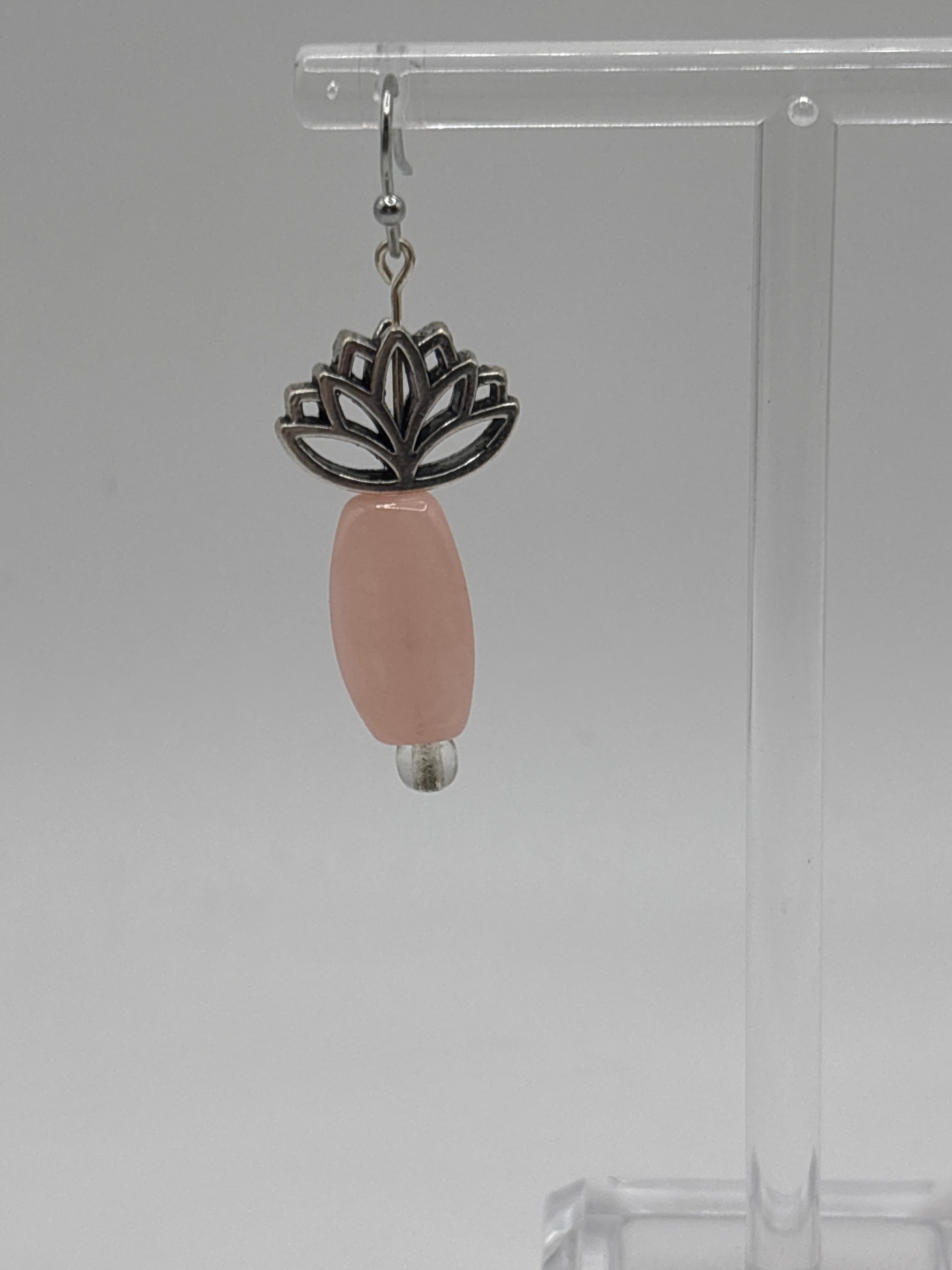 Lotus flower in silver tone with pink bead
