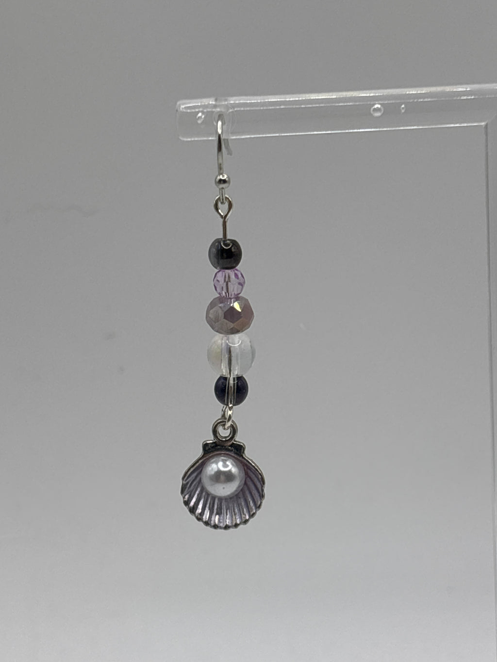 Beach purple shell with pearl earring
