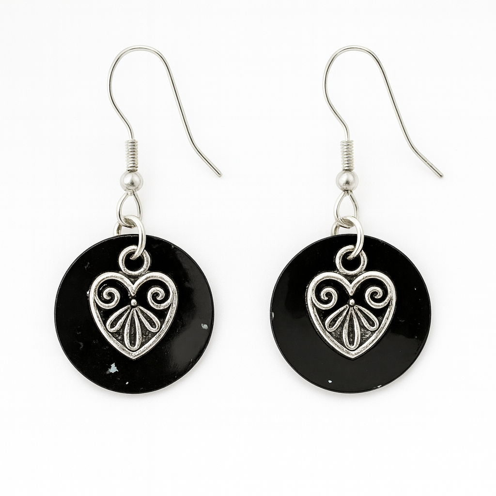 Heart with black round shell